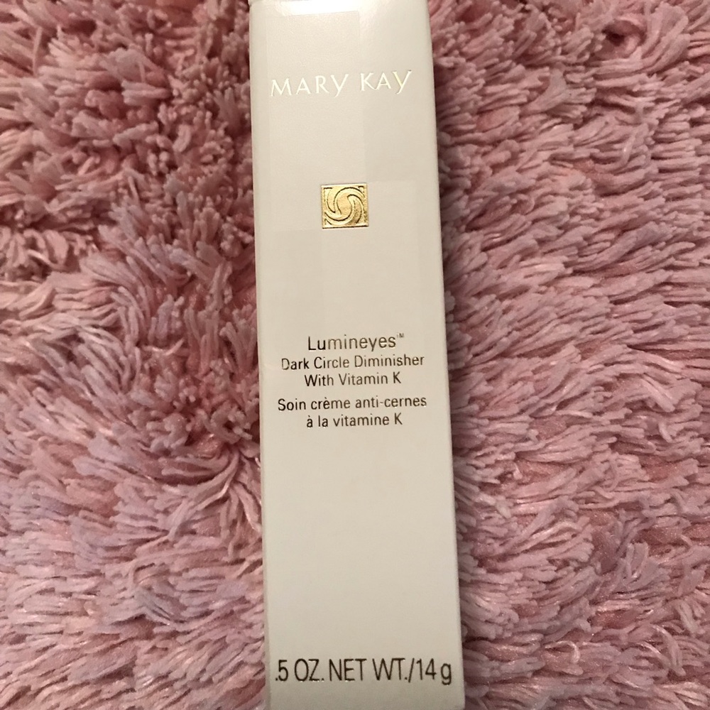 NIB Marykay Lumineyes Dark circle diminisher